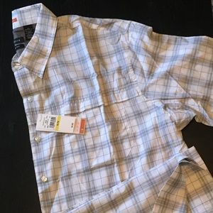 Van Heusen Men Traveler Shirt